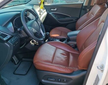 Білий Хендай Санта Фе, об'ємом двигуна 2.2 л та пробігом 240 тис. км за 16000 $, фото 3 на Automoto.ua