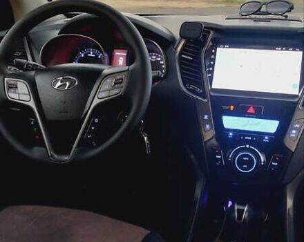 Білий Хендай Санта Фе, об'ємом двигуна 2.2 л та пробігом 240 тис. км за 16000 $, фото 13 на Automoto.ua