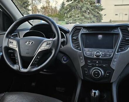 Белый Хендай Санта Фе, объемом двигателя 2 л и пробегом 270 тыс. км за 7000 $, фото 11 на Automoto.ua