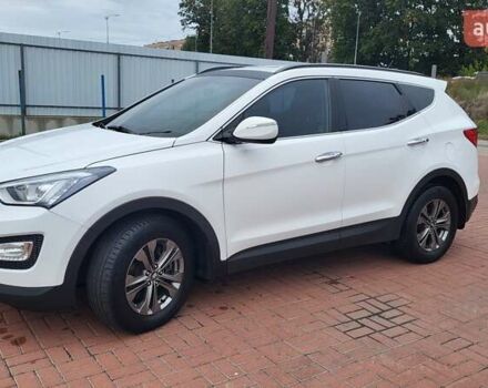 Белый Хендай Санта Фе, объемом двигателя 2.2 л и пробегом 235 тыс. км за 15500 $, фото 16 на Automoto.ua