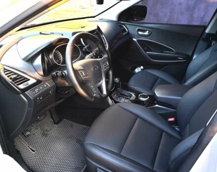 Білий Хендай Санта Фе, об'ємом двигуна 2.4 л та пробігом 152 тис. км за 15500 $, фото 4 на Automoto.ua