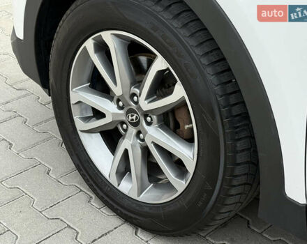 Белый Хендай Санта Фе, объемом двигателя 2.2 л и пробегом 167 тыс. км за 17450 $, фото 21 на Automoto.ua