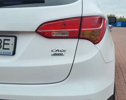 Белый Хендай Санта Фе, объемом двигателя 2.2 л и пробегом 235 тыс. км за 15500 $, фото 23 на Automoto.ua