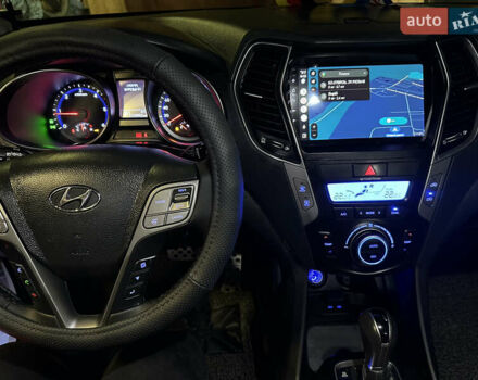 Белый Хендай Санта Фе, объемом двигателя 2 л и пробегом 110 тыс. км за 19200 $, фото 53 на Automoto.ua