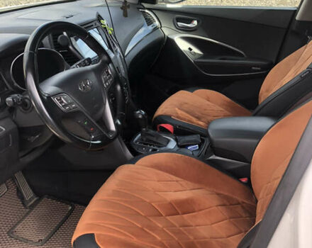 Белый Хендай Санта Фе, объемом двигателя 2.2 л и пробегом 209 тыс. км за 18500 $, фото 8 на Automoto.ua