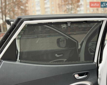 Белый Хендай Санта Фе, объемом двигателя 2.2 л и пробегом 203 тыс. км за 17800 $, фото 43 на Automoto.ua