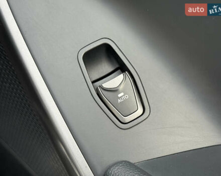 Белый Хендай Санта Фе, объемом двигателя 2.2 л и пробегом 167 тыс. км за 17450 $, фото 49 на Automoto.ua