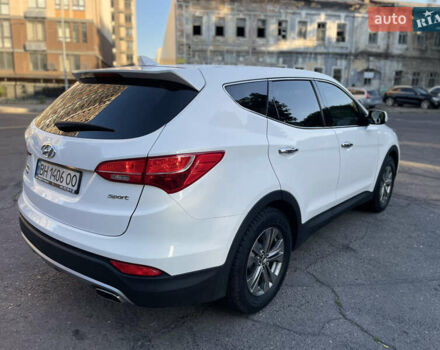 Белый Хендай Санта Фе, объемом двигателя 2.36 л и пробегом 141 тыс. км за 12350 $, фото 28 на Automoto.ua