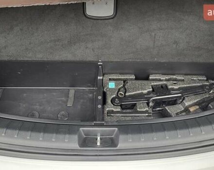 Белый Хендай Санта Фе, объемом двигателя 2.2 л и пробегом 235 тыс. км за 15500 $, фото 59 на Automoto.ua