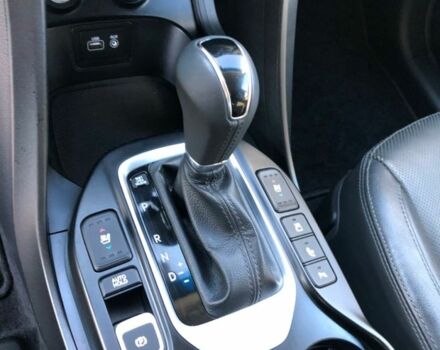 Белый Хендай Санта Фе, объемом двигателя 2.2 л и пробегом 141 тыс. км за 8700 $, фото 11 на Automoto.ua