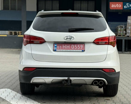 Белый Хендай Санта Фе, объемом двигателя 2.2 л и пробегом 167 тыс. км за 17450 $, фото 8 на Automoto.ua