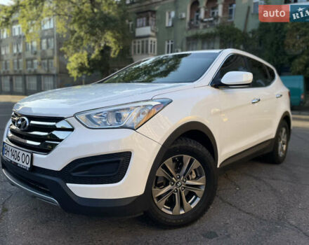 Белый Хендай Санта Фе, объемом двигателя 2.36 л и пробегом 141 тыс. км за 12350 $, фото 5 на Automoto.ua