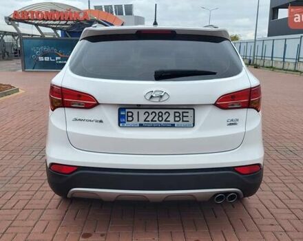 Белый Хендай Санта Фе, объемом двигателя 2.2 л и пробегом 235 тыс. км за 15500 $, фото 12 на Automoto.ua