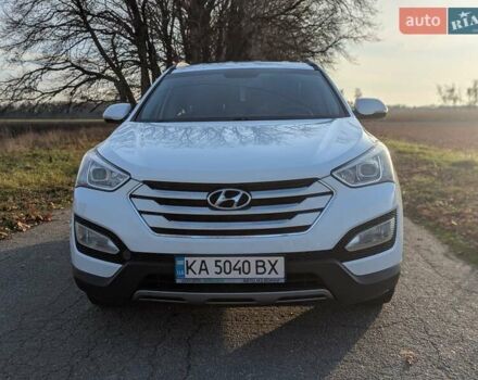 Білий Хендай Санта Фе, об'ємом двигуна 2 л та пробігом 252 тис. км за 16300 $, фото 2 на Automoto.ua
