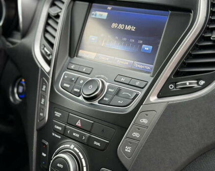 Белый Хендай Санта Фе, объемом двигателя 2.2 л и пробегом 185 тыс. км за 18700 $, фото 57 на Automoto.ua