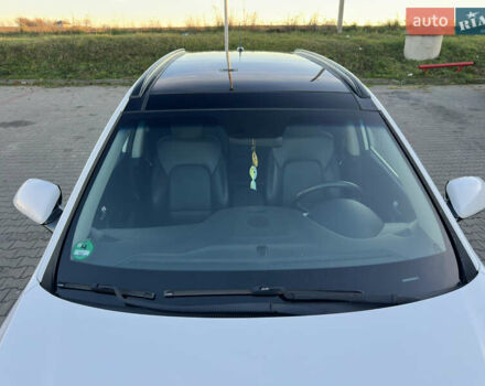 Білий Хендай Санта Фе, об'ємом двигуна 2.2 л та пробігом 226 тис. км за 18900 $, фото 3 на Automoto.ua