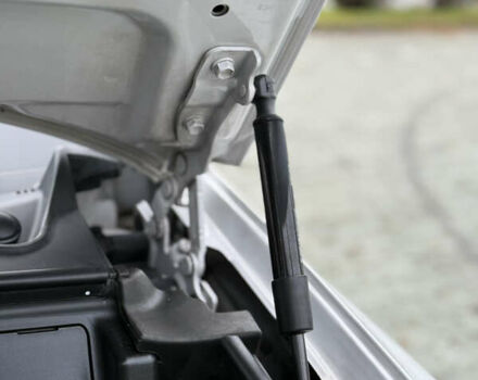 Белый Хендай Санта Фе, объемом двигателя 2.2 л и пробегом 185 тыс. км за 18900 $, фото 87 на Automoto.ua