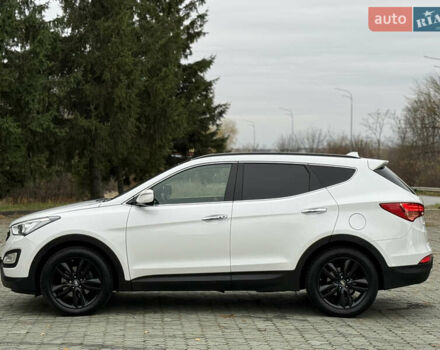 Белый Хендай Санта Фе, объемом двигателя 2.2 л и пробегом 185 тыс. км за 18700 $, фото 7 на Automoto.ua