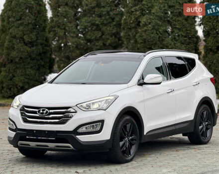 Белый Хендай Санта Фе, объемом двигателя 2.2 л и пробегом 185 тыс. км за 18900 $, фото 1 на Automoto.ua