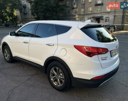 Белый Хендай Санта Фе, объемом двигателя 2.36 л и пробегом 141 тыс. км за 12350 $, фото 27 на Automoto.ua