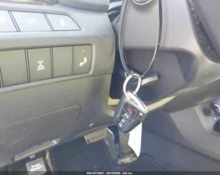 Белый Хендай Санта Фе, объемом двигателя 2 л и пробегом 96 тыс. км за 2000 $, фото 9 на Automoto.ua