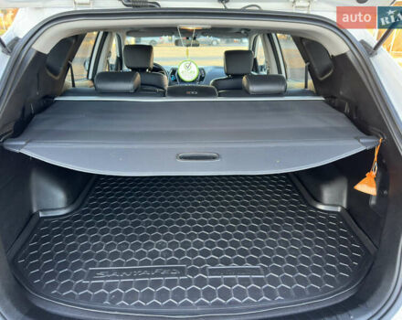 Білий Хендай Санта Фе, об'ємом двигуна 2.2 л та пробігом 226 тис. км за 18900 $, фото 25 на Automoto.ua