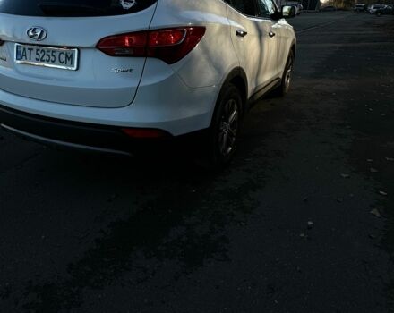 Белый Хендай Санта Фе, объемом двигателя 2.4 л и пробегом 240 тыс. км за 14200 $, фото 2 на Automoto.ua