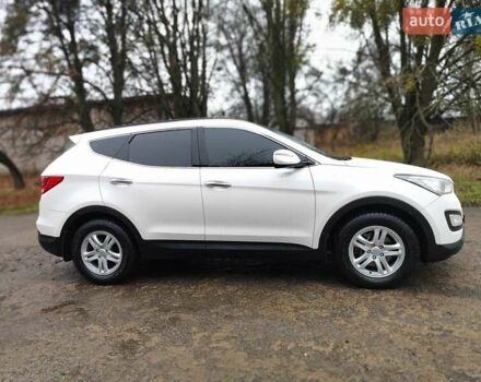 Белый Хендай Санта Фе, объемом двигателя 2.2 л и пробегом 78 тыс. км за 22999 $, фото 1 на Automoto.ua