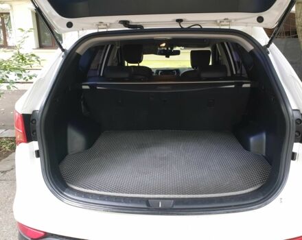 Білий Хендай Санта Фе, об'ємом двигуна 2.4 л та пробігом 152 тис. км за 15500 $, фото 9 на Automoto.ua