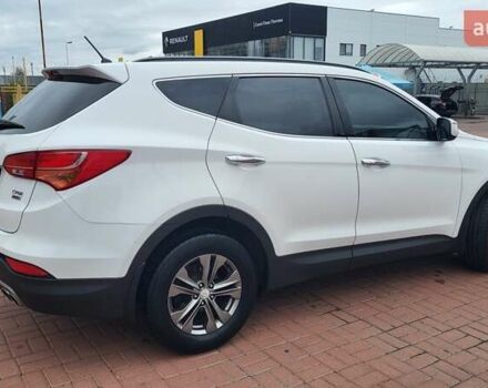 Белый Хендай Санта Фе, объемом двигателя 2.2 л и пробегом 235 тыс. км за 15500 $, фото 10 на Automoto.ua