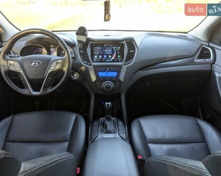 Білий Хендай Санта Фе, об'ємом двигуна 2 л та пробігом 252 тис. км за 16300 $, фото 26 на Automoto.ua