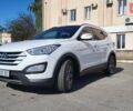 Белый Хендай Санта Фе, объемом двигателя 2.2 л и пробегом 235 тыс. км за 16200 $, фото 1 на Automoto.ua