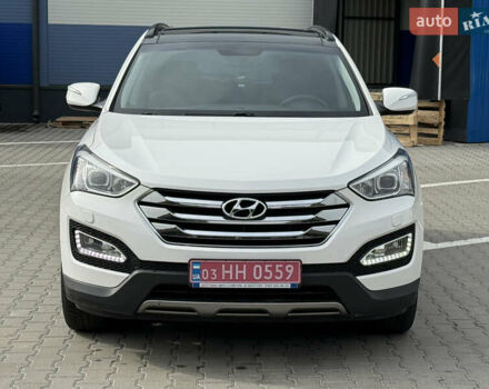 Белый Хендай Санта Фе, объемом двигателя 2.2 л и пробегом 167 тыс. км за 17450 $, фото 2 на Automoto.ua