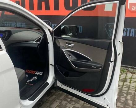 Белый Хендай Санта Фе, объемом двигателя 2.36 л и пробегом 152 тыс. км за 12500 $, фото 35 на Automoto.ua