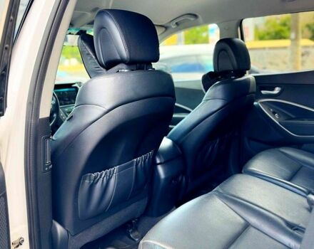 Білий Хендай Санта Фе, об'ємом двигуна 2.2 л та пробігом 100 тис. км за 21000 $, фото 4 на Automoto.ua