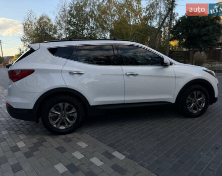 Белый Хендай Санта Фе, объемом двигателя 2.36 л и пробегом 177 тыс. км за 13500 $, фото 40 на Automoto.ua