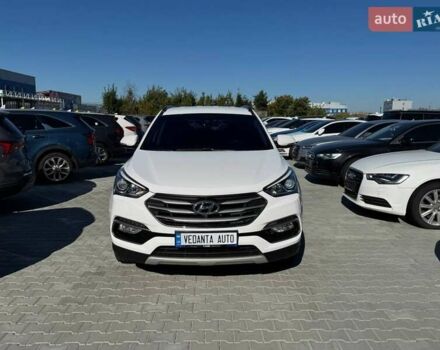Білий Хендай Санта Фе, об'ємом двигуна 2 л та пробігом 198 тис. км за 17900 $, фото 1 на Automoto.ua