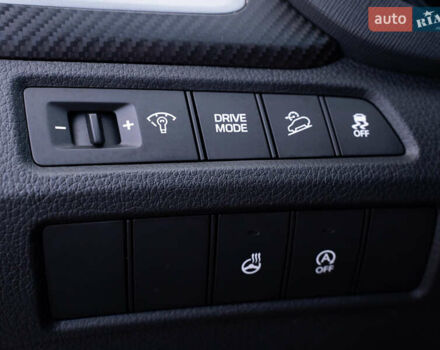 Білий Хендай Санта Фе, об'ємом двигуна 2 л та пробігом 173 тис. км за 18950 $, фото 25 на Automoto.ua