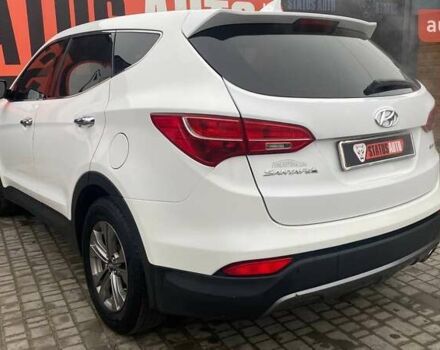 Белый Хендай Санта Фе, объемом двигателя 2.36 л и пробегом 152 тыс. км за 12500 $, фото 8 на Automoto.ua