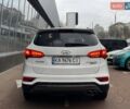 Белый Хендай Санта Фе, объемом двигателя 2.2 л и пробегом 272 тыс. км за 18900 $, фото 5 на Automoto.ua