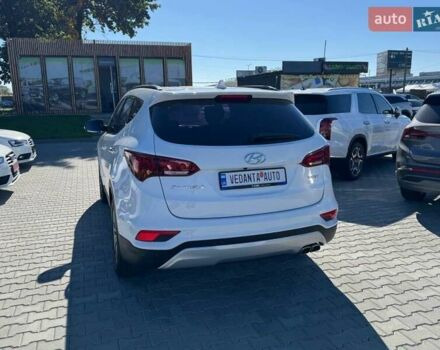 Білий Хендай Санта Фе, об'ємом двигуна 2 л та пробігом 198 тис. км за 17900 $, фото 5 на Automoto.ua