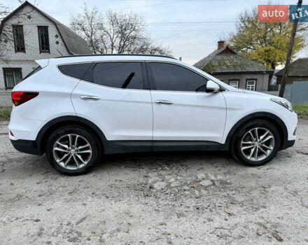 Белый Хендай Санта Фе, объемом двигателя 2 л и пробегом 210 тыс. км за 17500 $, фото 10 на Automoto.ua