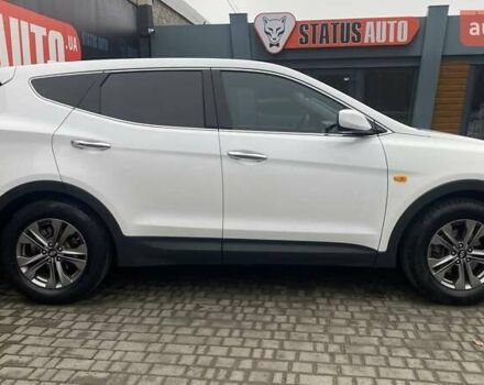 Белый Хендай Санта Фе, объемом двигателя 2.36 л и пробегом 152 тыс. км за 12500 $, фото 3 на Automoto.ua