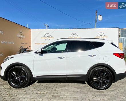 Белый Хендай Санта Фе, объемом двигателя 2.2 л и пробегом 214 тыс. км за 18500 $, фото 6 на Automoto.ua