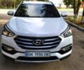 Белый Хендай Санта Фе, объемом двигателя 2 л и пробегом 215 тыс. км за 19000 $, фото 1 на Automoto.ua
