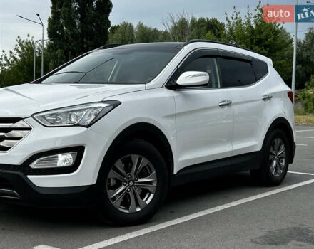 Білий Хендай Санта Фе, об'ємом двигуна 2.36 л та пробігом 200 тис. км за 16750 $, фото 1 на Automoto.ua