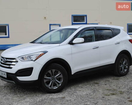 Белый Хендай Санта Фе, объемом двигателя 2.36 л и пробегом 158 тыс. км за 12900 $, фото 9 на Automoto.ua
