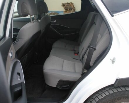 Белый Хендай Санта Фе, объемом двигателя 2.4 л и пробегом 158 тыс. км за 12900 $, фото 12 на Automoto.ua