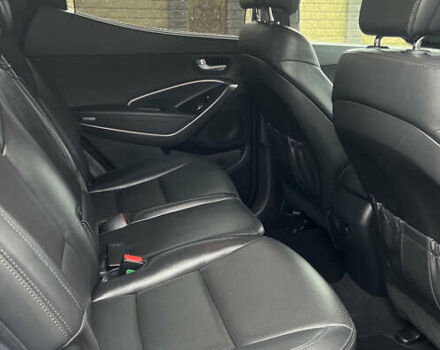 Белый Хендай Санта Фе, объемом двигателя 2.2 л и пробегом 226 тыс. км за 18999 $, фото 12 на Automoto.ua