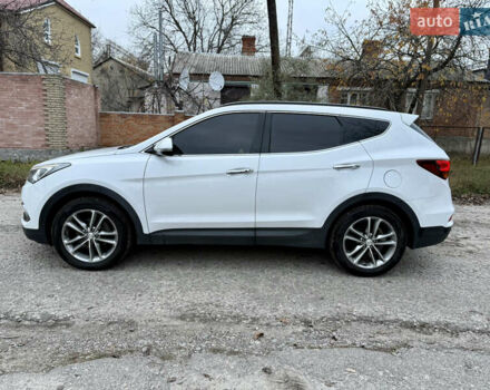 Белый Хендай Санта Фе, объемом двигателя 2 л и пробегом 210 тыс. км за 17500 $, фото 4 на Automoto.ua